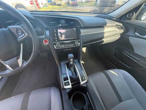 Used 2018 Honda Civic EX image 12