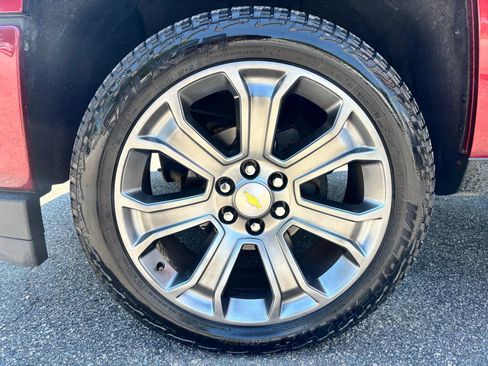 Used 2017 Chevrolet Silverado 1500 High Country AWD/4WD image 11