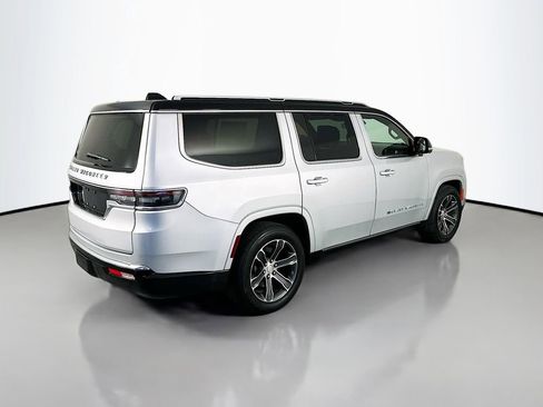 Used 2023 Jeep Grand Wagoneer 4WD image 7