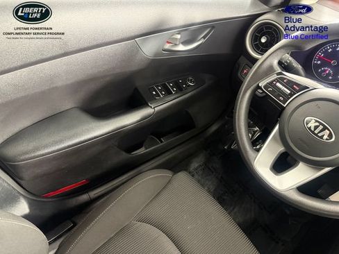 Used 2021 Kia Forte LXS FWD image 29