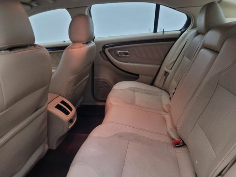 Used 2015 Ford Taurus Limited FWD image 18
