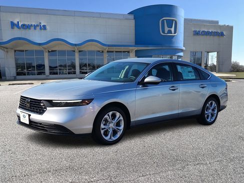 New 2025 Honda Accord LX image 2