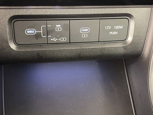 Used 2025 Hyundai Tucson Limited AWD/4WD image 28