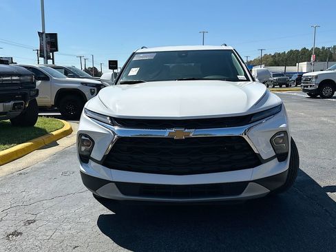 Used 2024 Chevrolet Blazer LT w/ Convenience Package FWD image 5