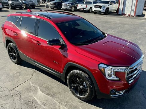 Used 2024 GMC Terrain AT4 w/ Tech Package image 4