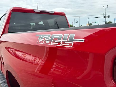 Used 2023 Chevrolet Silverado 1500 Custom Trail Boss AWD/4WD image 13