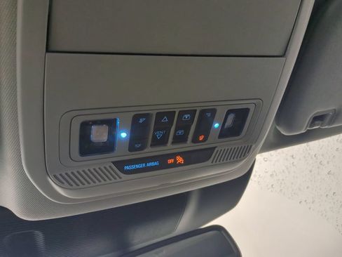 Used 2022 Ford Explorer Limited w/ Equipment Group 301A RWD image 25