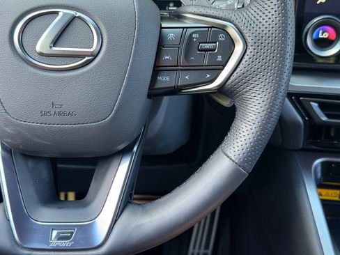 Used 2025 Lexus TX 500h AWD image 21