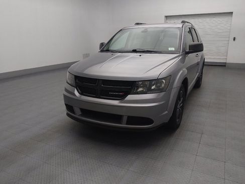 Used 2018 Dodge Journey SE w/ Popular Equipment Group FWD image 15