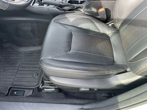 Used 2022 Subaru Crosstrek 2.5i Limited w/ Moonroof Package 2 image 24