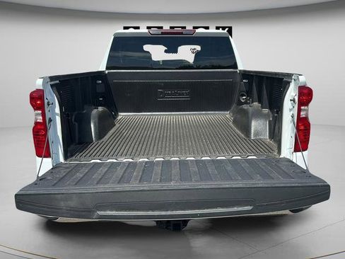Used 2025 Chevrolet Silverado 1500 LT w/ Work Truck Package AWD/4WD image 12