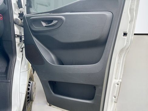 Used 2023 Mercedes-Benz Sprinter 4500 image 20