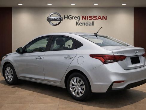 Used 2020 Hyundai Accent SE image 4