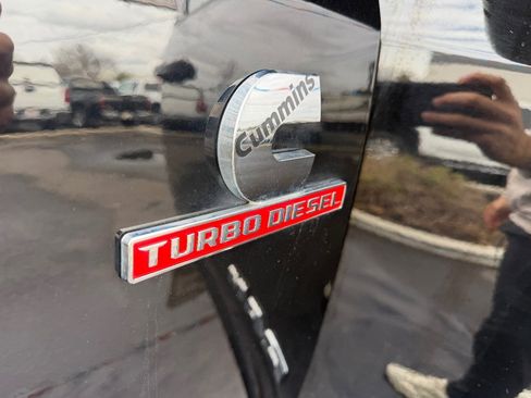 Used 2024 RAM 3500 Big Horn image 29