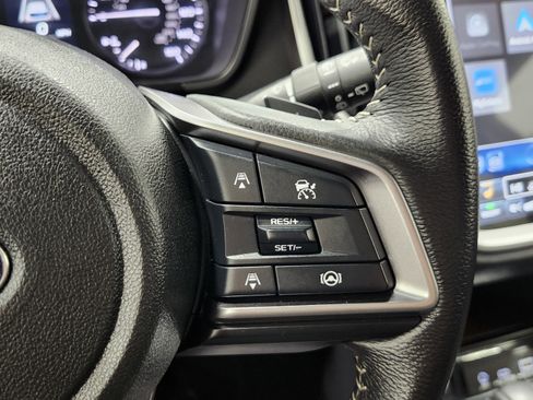 Used 2025 Subaru Ascent Premium image 35