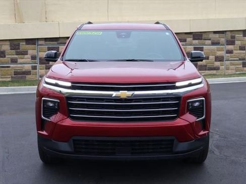 New 2026 Chevrolet Traverse LT w/ Driver Confidence Package image 2