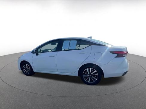 Used 2025 Nissan Versa SV image 10