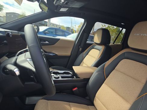 New 2026 Chevrolet Equinox ACTIV w/ Convenience Package III FWD image 22