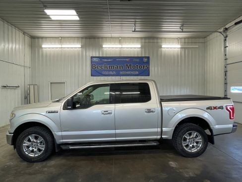 Used 2017 Ford F150 XLT w/ Equipment Group 302A Luxury AWD/4WD image 2