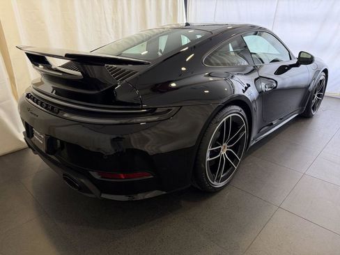 New 2026 Porsche 911 Carrera image 9