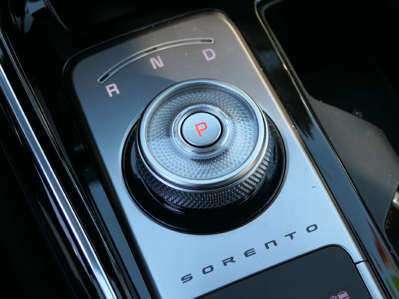 Certified 2025 Kia Sorento SX Prestige AWD/4WD image 27