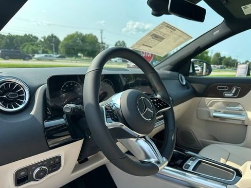 New 2026 Mercedes-Benz GLA 250 4MATIC image 14