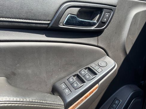 Used 2017 Chevrolet Tahoe Premier RWD image 14