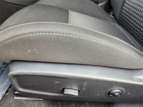 Used 2021 Dodge Challenger R/T Scat Pack w/ Driver Convenience Group image 9