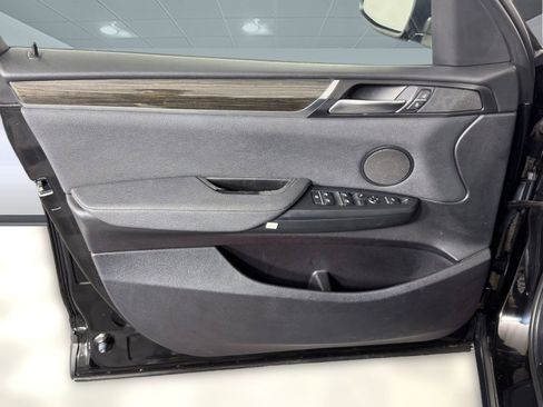 Used 2017 BMW X3 sDrive28i image 12