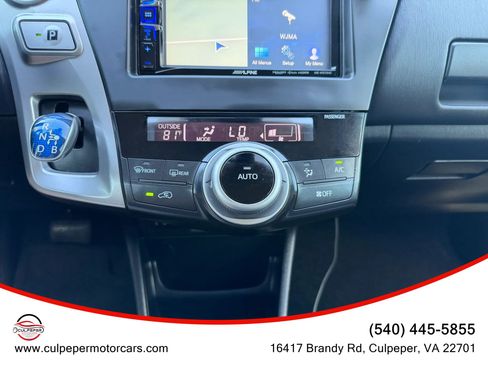 Used 2015 Toyota Prius V Five w/ Advanced Technology Package FWD image 22