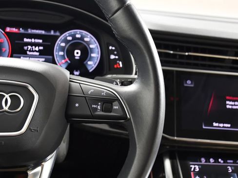 Used 2023 Audi Q8 Prestige AWD/4WD image 28