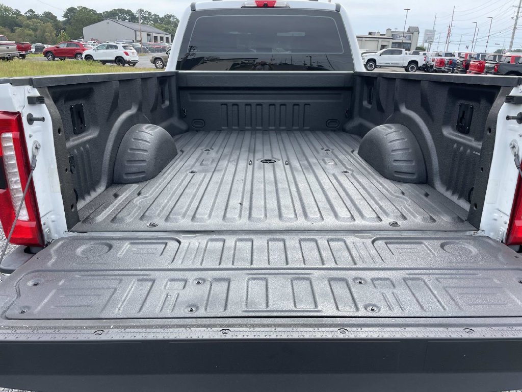 Used 2023 Ford F350 XL w/ 360-Degree Camera Package AWD/4WD image 18
