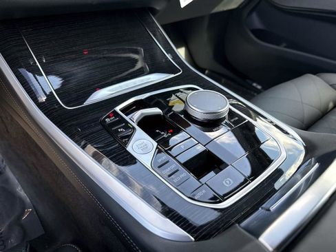 New 2026 BMW X5 sDrive40i w/ M Sport Package image 30