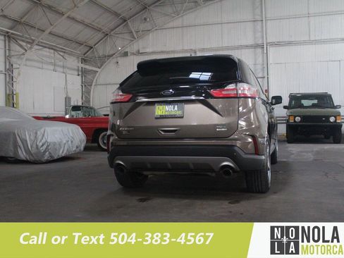 Used 2019 Ford Edge SEL w/ Equipment Group 201A FWD image 11