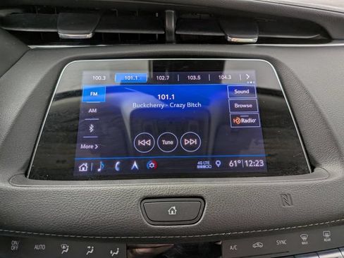 Used 2019 Cadillac XT4 Premium Luxury FWD image 24