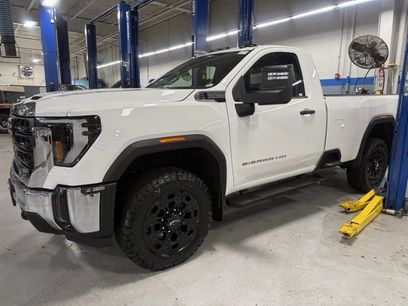 Used 2024 GMC Sierra 3500 Pro w/ Convenience Package