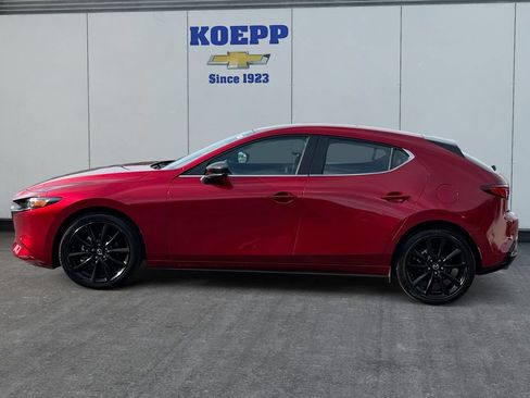 Used 2025 MAZDA MAZDA3 s Sport FWD image 2