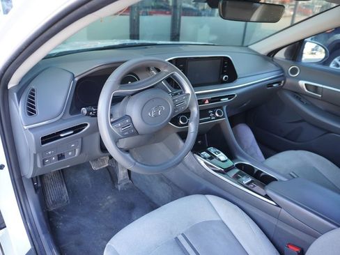 Used 2020 Hyundai Sonata SEL w/ Convenience Package image 3