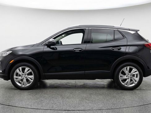 Used 2025 Buick Encore GX Preferred AWD/4WD image 5