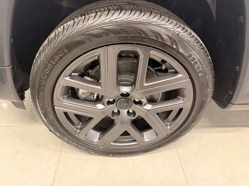 New 2026 Jeep Compass Limited image 14