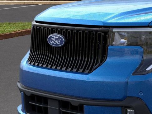 New 2026 Ford Maverick Lobo AWD/4WD image 18