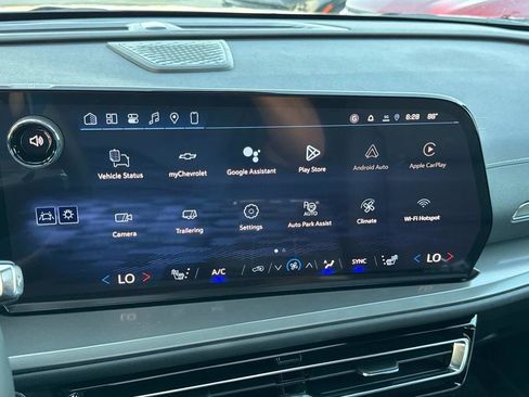 New 2026 Chevrolet Traverse LT w/ Enhanced Driving Package image 23