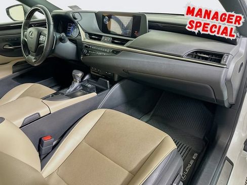 Used 2019 Lexus ES 350 w/ Premium Package FWD image 27