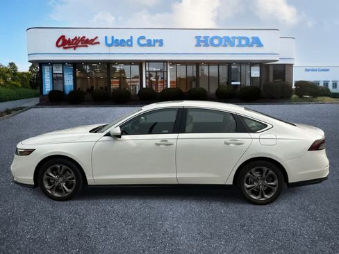 Used 2024 Honda Accord EX image 2