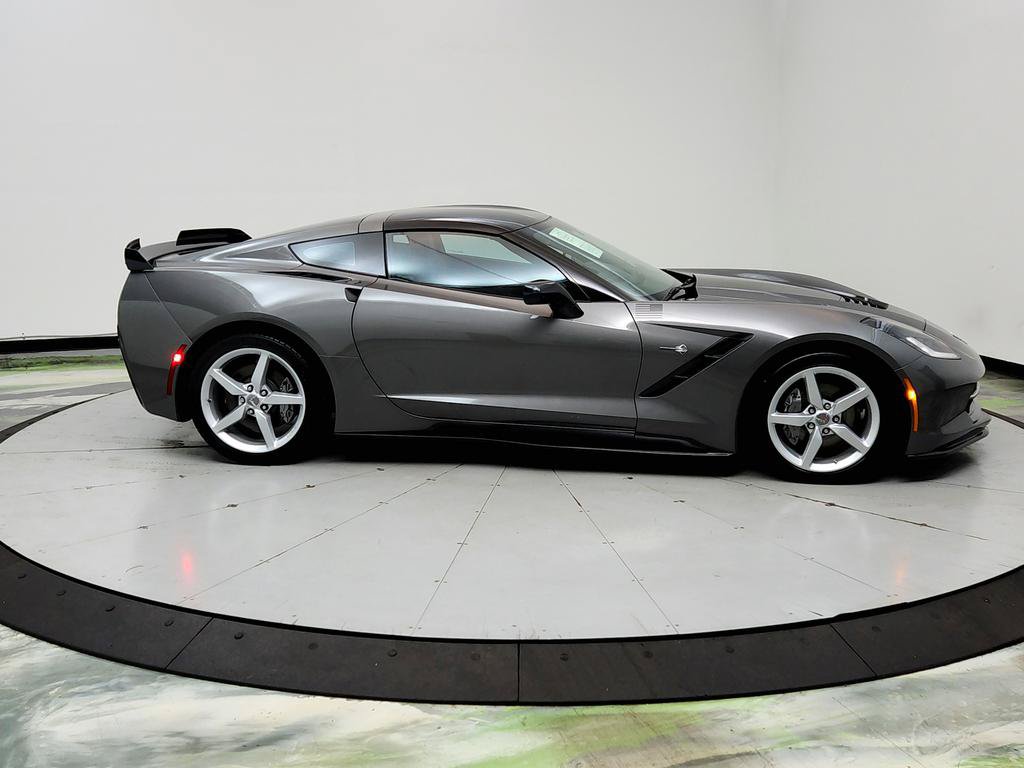 Used 2015 Chevrolet Corvette Stingray Coupe w/ 2LT Preferred Equipment Group RWD image 4
