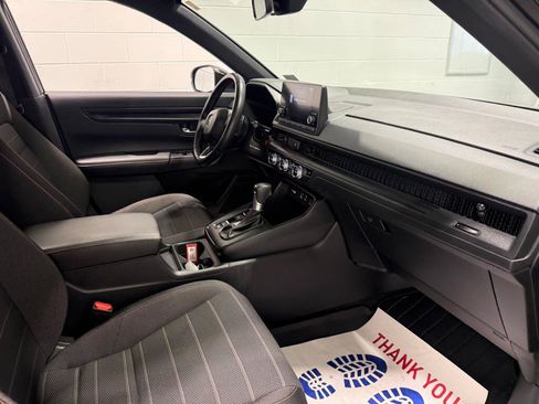 Used 2025 Honda CR-V Sport image 11