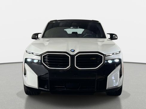 Used 2025 BMW XM AWD/4WD image 8