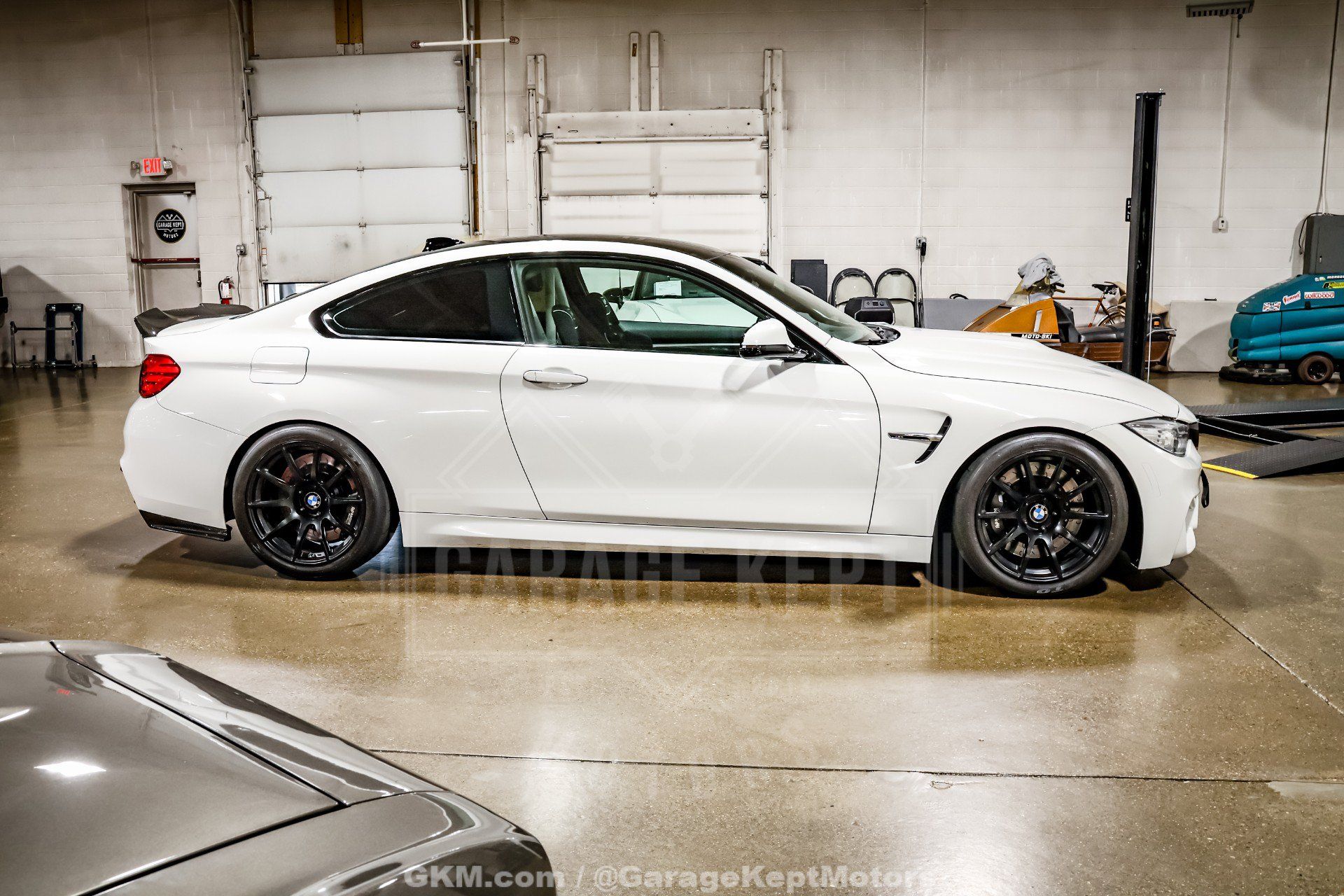 Used 2015 BMW M4 Coupe RWD image 10