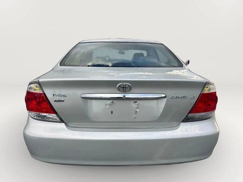 Used 2005 Toyota Camry LE image 6