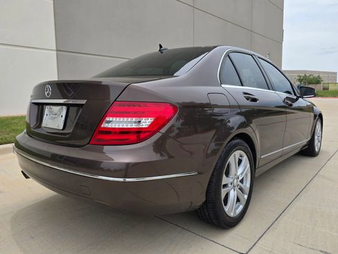 Used 2013 Mercedes-Benz C 250 Sedan image 7